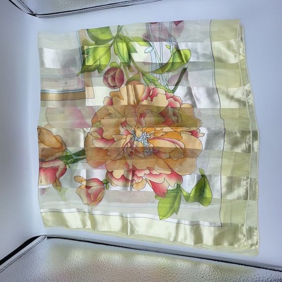 Silk Square Scarf Women 37 x 37 Inches Shawl Wrap floral Yellow - Picture 6 of 11